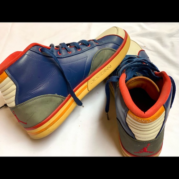 Air Jordan Nike High Top Shoe Blue White Orange Multicolor  - Size 10 - Picture 7 of 7